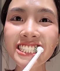 Vitamin C Whitening Toothpaste